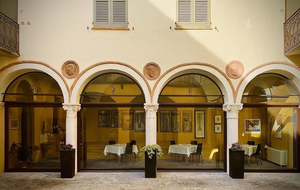 Locanda Torriani Cremona Exterior foto